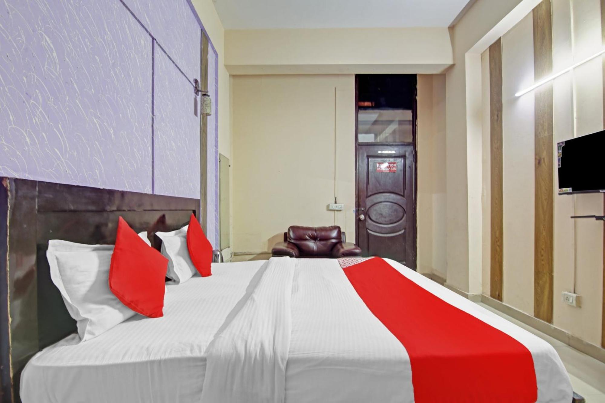 Hotel O Glorious Stayz 노이다 외부 사진