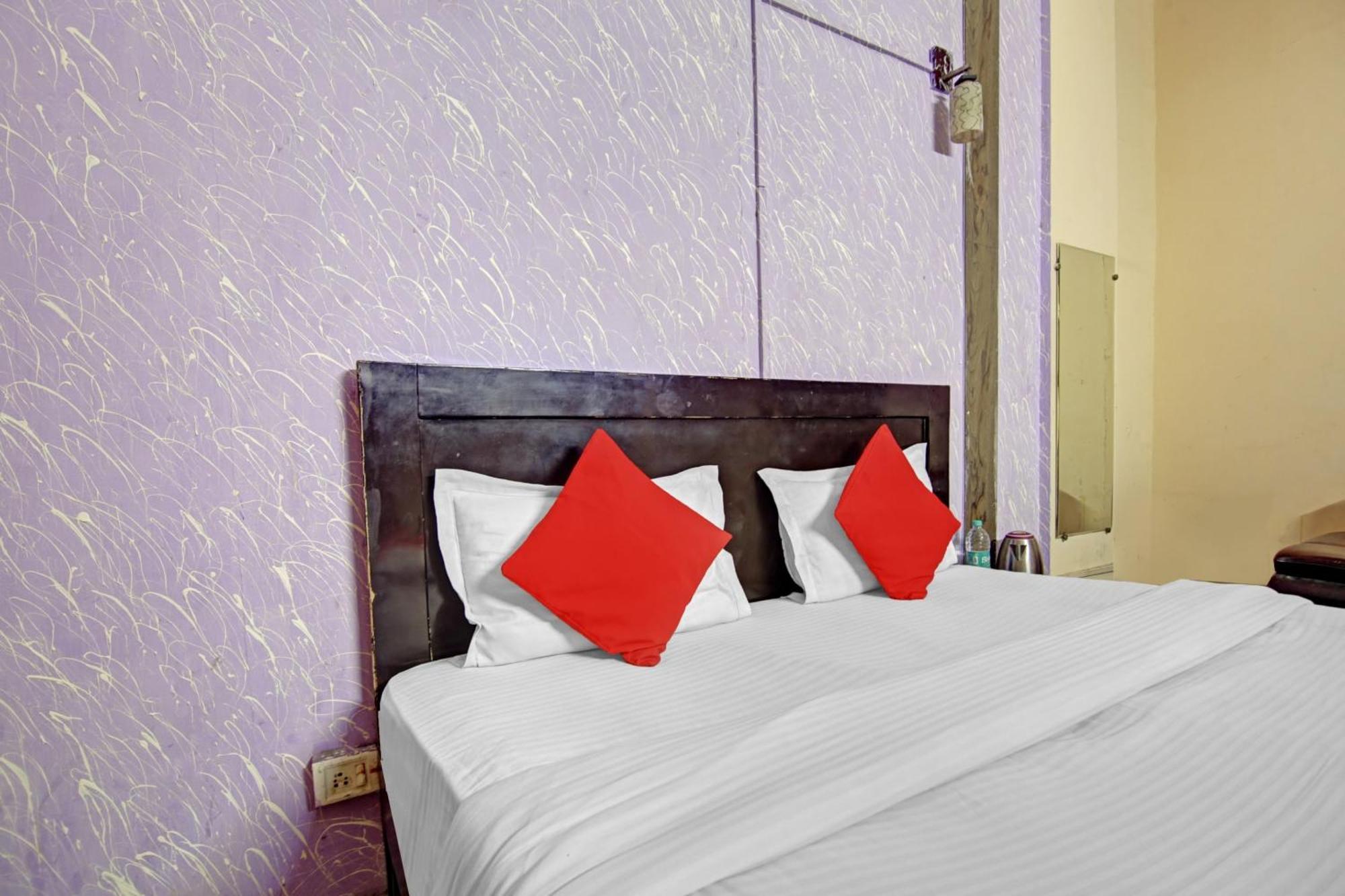 Hotel O Glorious Stayz 노이다 외부 사진