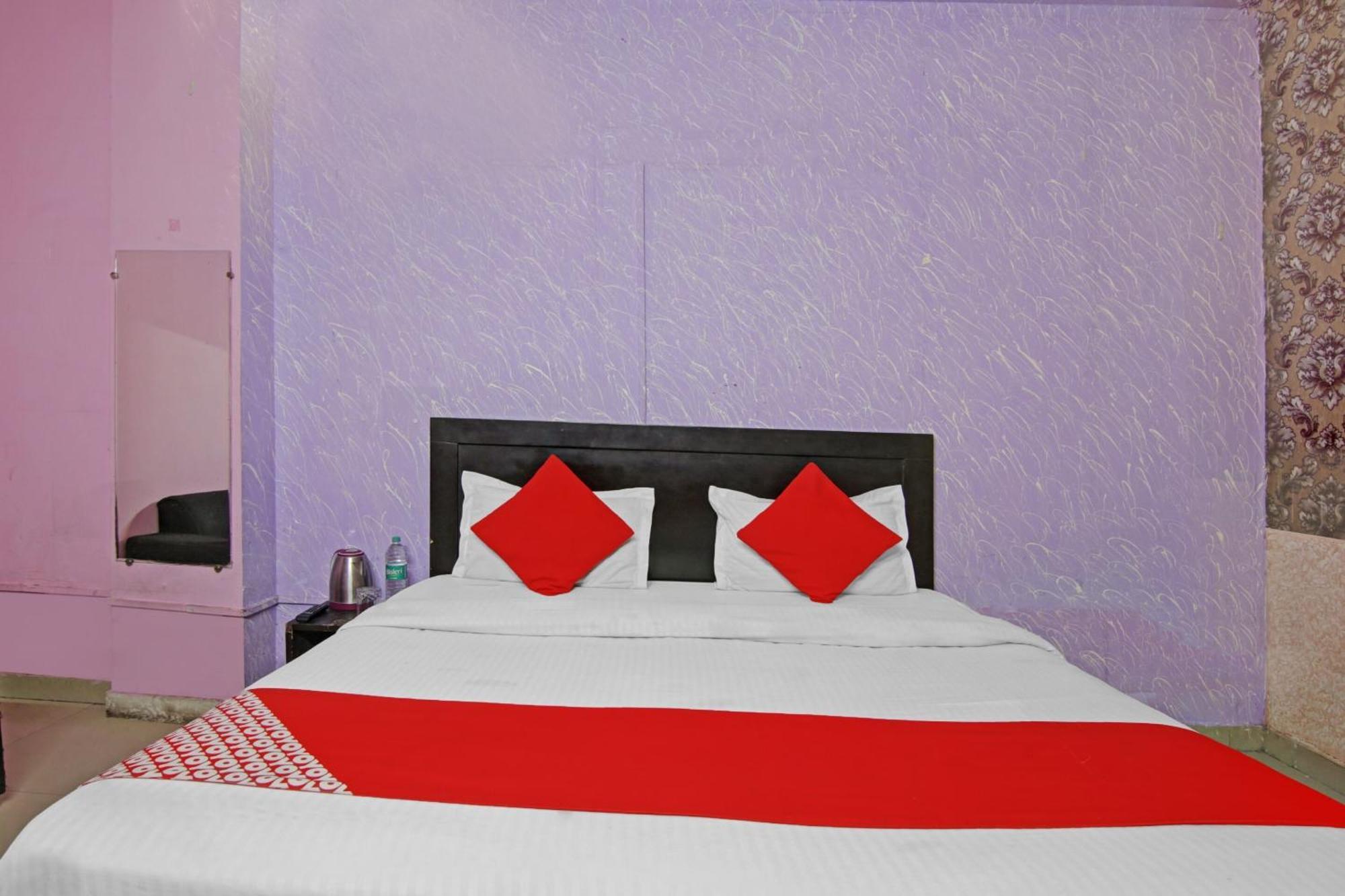 Hotel O Glorious Stayz 노이다 외부 사진